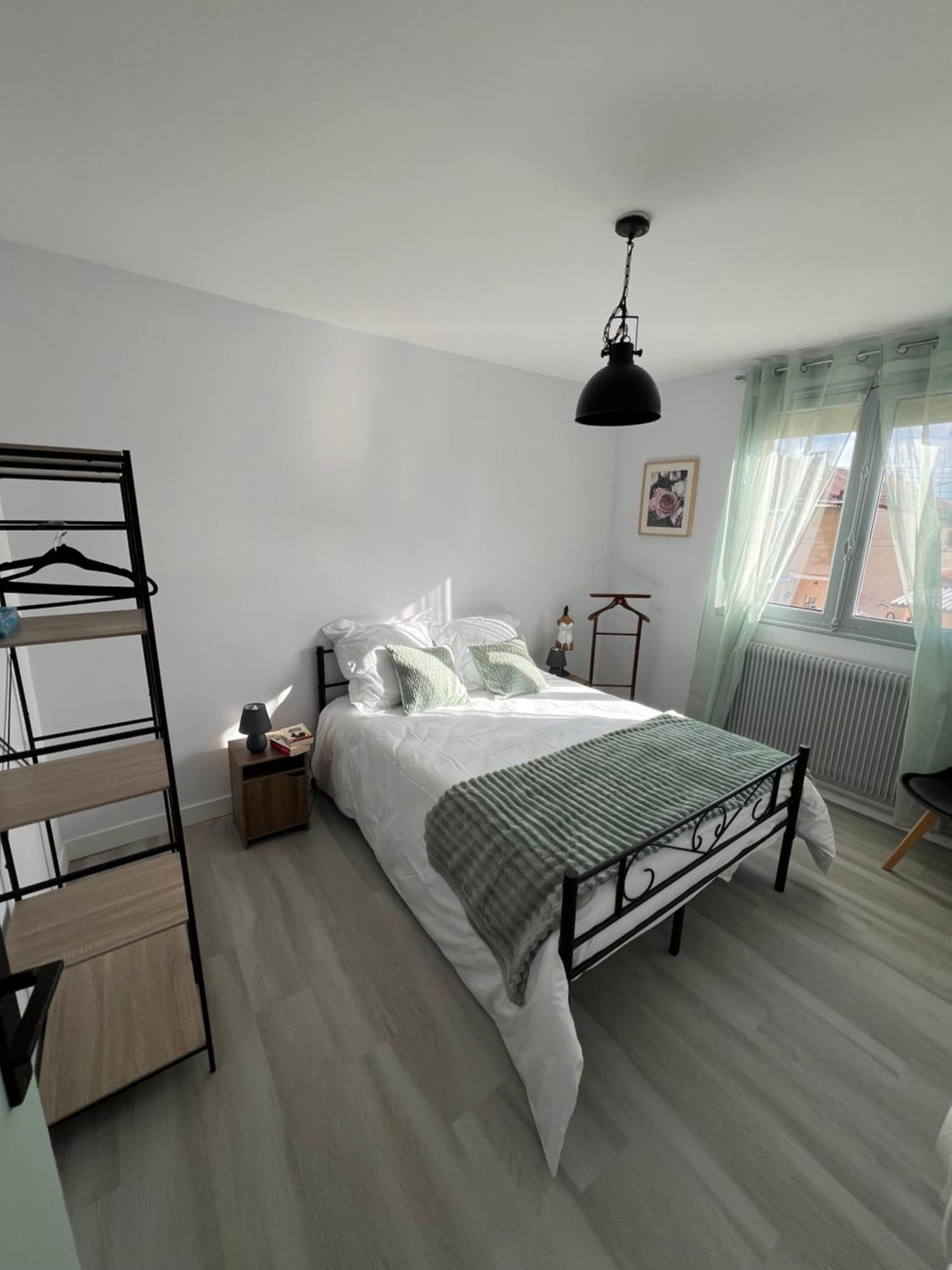Maison 3 Chambres 6 Personnes Et Garage Châteauroux Exterior foto